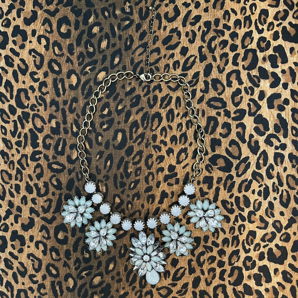 Statement necklace - Picture 2 of 3